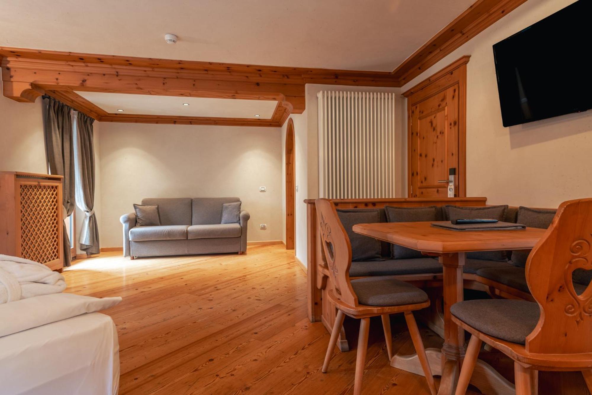 Hotel Spol - Adults Only Livigno Bagian luar foto